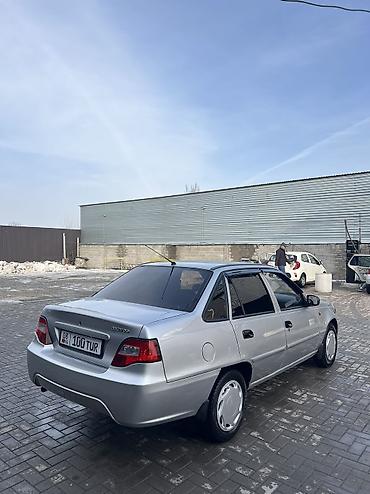 Daewoo: Daewoo Nexia: 2009 г., 1.6 л, Механика, Бензин, Седан at lalafo.kg — 7 Daewoo: Daewoo Nexia: 2009 г., 1.6 л, Механика, Бензин, Седан — 7