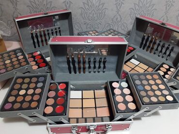 Šminka: Fantastican idealan za poklon,originalan ❤Miss Rose kofer sa — 10