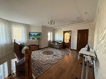 Продажа коттеджей и домов: Продается Участок с домом по Первой линии ! 🏠Дом 200квМ (2этажа) — 8