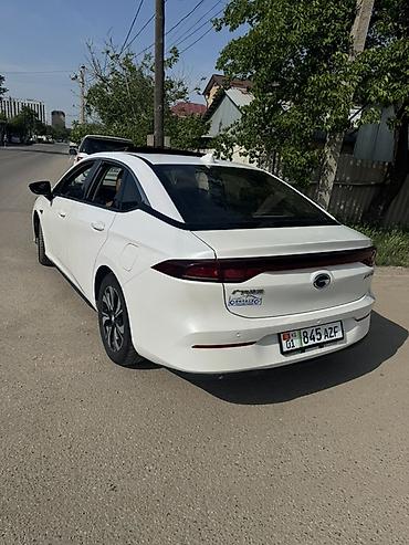 byd e3: GAC Aion S — современный электроседан в белом цвете. Основные — 2