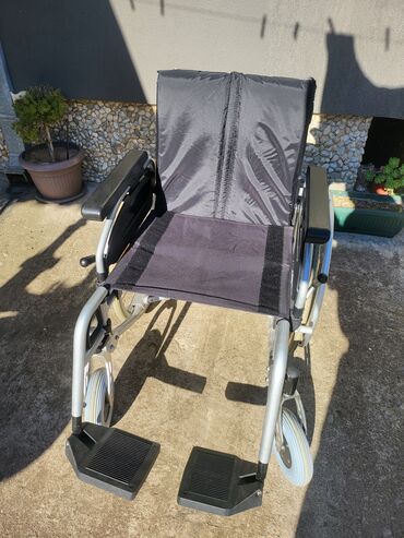 Invalidska kolica: Invalidska (ručna) kolica – aluminijumski ram - Stabilna, lagana — 3