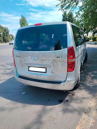 7 nəfərlik avtomobillər: Hyundai H-1 (Grand Starex): 2.5 l | 2009 il Mikroavtobus — 5