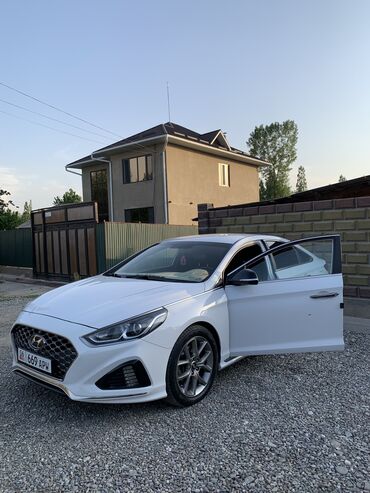 Hyundai: Hyundai Sonata: 2018 г., 2 л, Типтроник, Бензин, Седан