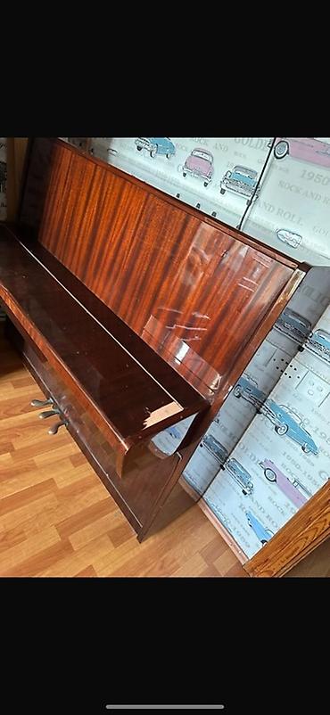 Музыкальные инструменты: Upright Piano – “Красный Октябрь” markalı - Növ: Akustik upright — 3