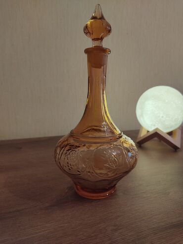 Qrafinlər və səhənglər: Rəng - Qəhvəyi, Şüşə, 1,5 bucket volume l, SSRİ — 2