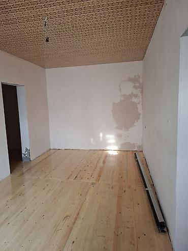 Daşınmaz əmlak: Mawdagada 4 stda 4 otaq metbex studiya qaraji var heyetinde 20 ye — 4