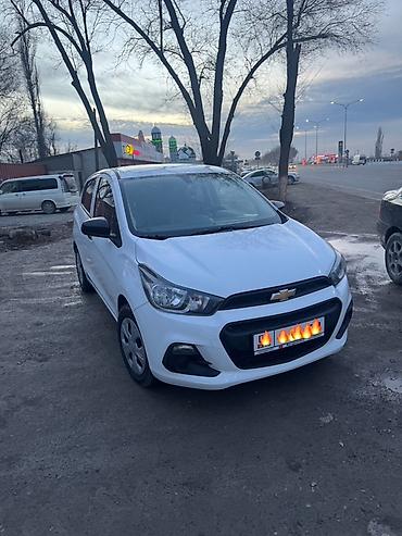 Chevrolet: Chevrolet Spark: 2017 г., 1 л, Вариатор, Бензин, Хэтчбэк — 11