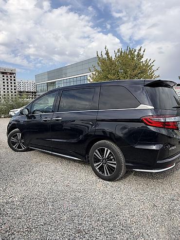 порог одиссей: Honda Odyssey: 2021 г., 2 л, Гибрид, Минивэн — 4