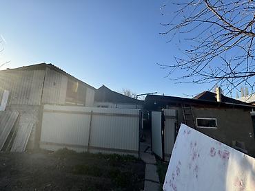 Продажа коттеджей и домов: Продаётся дом в городе Кара- Балта в хорошем районе с закрытым двором — 15