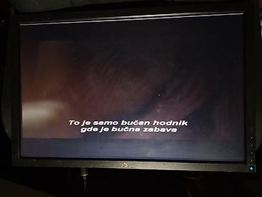 honor magic 8 lite polovan: Monitor Dell model 02210t,kad se upali pojave se vertkalne crte,posle — 5