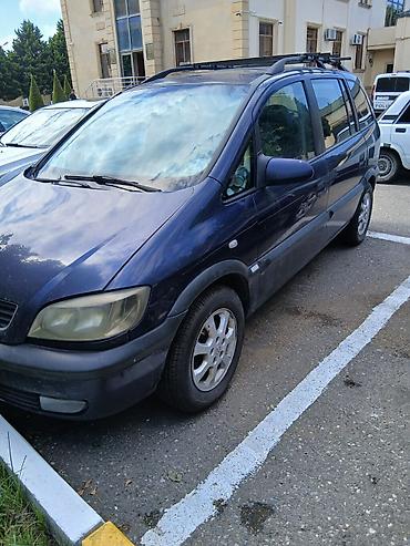 opel zafira a: Opel Zafira A, mavi rəng, 7 yerlik kompakt miniven. Opel Zafira.İli — 2