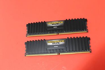 komputer alıram: Оперативная память (RAM) Corsair, 16 ГБ, 3200 МГц, DDR4, Для ПК, Б/у