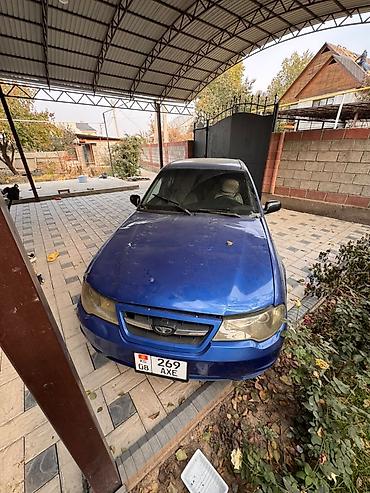 Daewoo Nexia: 2008 г., 1.5 л, Механика, Бензин, Седан