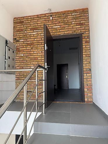 3 к: 1 комната, 40 м², Элитка, 3 этаж, Евроремонт — 10