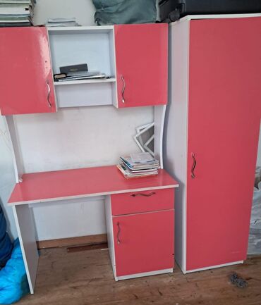 Radiatorlar: Qız üçün, İşlənmiş, Siyirməli, Yazı masası