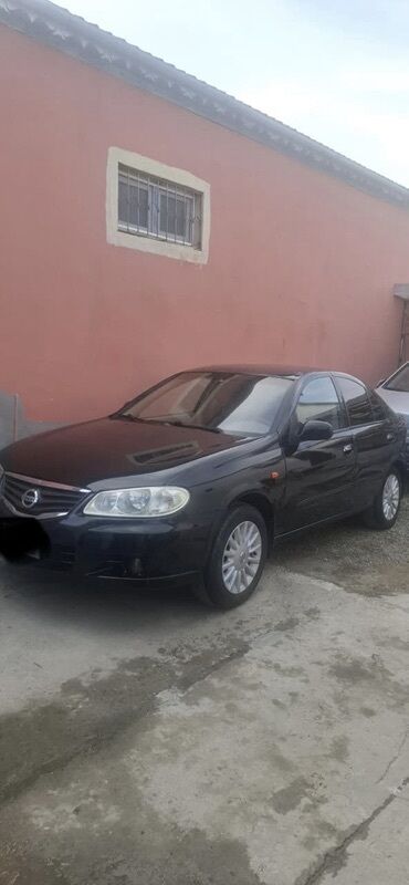 фольксваген поло седан: Nissan Sunny sedan - Korpus: qara rəng, 4 qapılı sedan, xrom ön