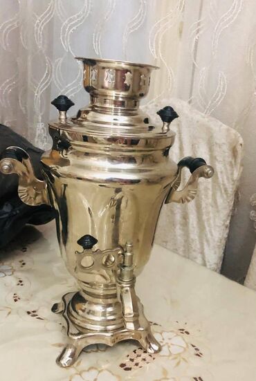 qedim samovar: Samovar 50 azn. Yenidir tokla isleyir 1.5 l🏡 Nizami metrosunun arxa