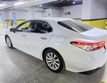 corolla 2016: Toyota Camry: 2020 г., 2.5 л, Автомат, Гибрид, Седан — 3