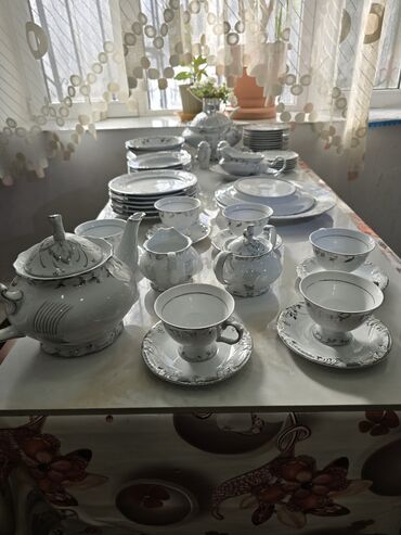 Аксессуары для кухни: Обеденный набор, цвет - Белый, Фарфор