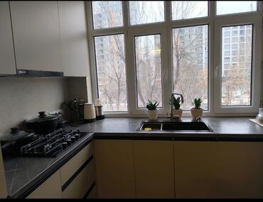 Продажа квартир: 4 комнаты, 100 м², Элитка, 2 этаж — 8