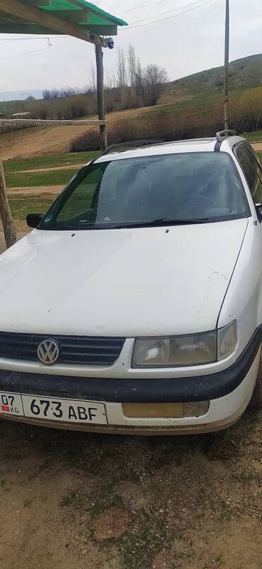 Volkswagen ID.4: 1994 г., 1.8 л, Механика, Бензин, Бус