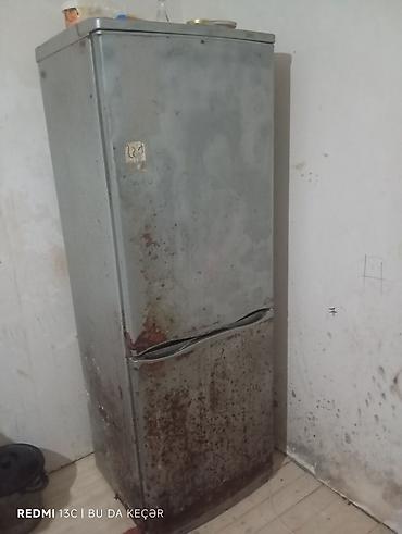 xarab kamera: Xarab 2 qapılı Atlant Soyuducu Satılır, rəng - Boz, Təkərli — 1