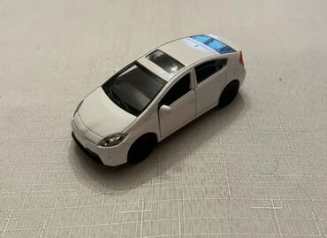 Oyuncaqlar: Təcili Satılır. Endirim Var. BMW E34 5cı serıya modelkası satılır — 14