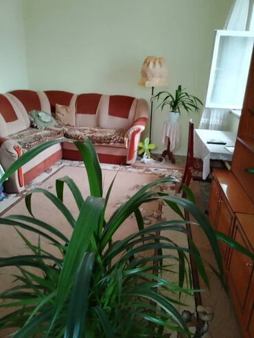 долгосрочный квартира кызыл аскер: 1 комната, 34 м², Индивидуалка, 3 этаж, Косметический ремонт