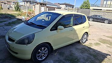 e6 3: Honda Fit: 2002 г., 1.3 л, Вариатор, Бензин, Хэтчбэк — 1