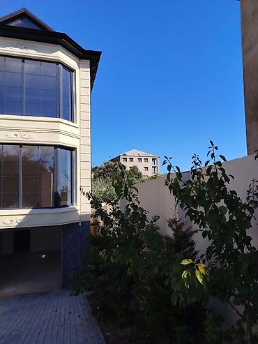 Həyət evləri və villaların satışı: Köhnə Günəşli 5 otaqlı, 270 kv. m, Yeni təmirli — 2