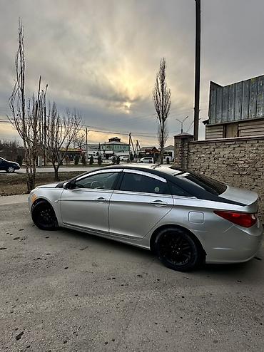 Hyundai: Hyundai Sonata: 2010 г., 2 л, Автомат, Газ, Седан — 1
