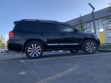 w210 210: Toyota Land Cruiser: 2012 г., 4.6 л, Автомат, Газ, Внедорожник — 3