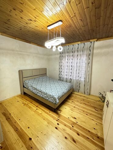 Həyət evləri və villaların satışı: Satılır: həyəti olan fərdi ev - Plan: 4 otaq — geniş qonaq otağı və — 1