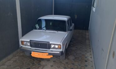 запчасти на двигатель москвич 412: İli 2003. Mator 06,usilini yıgmışam. 3200azn+ 100zəhmət haqqi Maşın