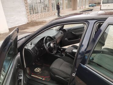 Volkswagen: Volkswagen Golf: 1.8 l | 1998 il Hetçbek — 1