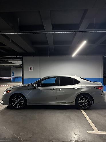 camry 2023: Toyota Camry: 2020 г., 2.5 л, Автомат, Бензин, Седан — 2