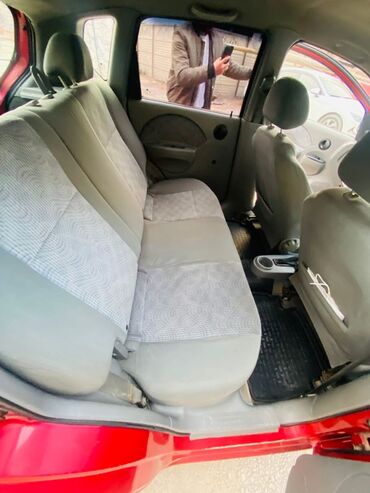 Chevrolet: Chevrolet Kalos: 2005 г., 1.2 л, Механика, Бензин, Хэтчбэк at lalafo.kg — 9 Chevrolet: Chevrolet Kalos: 2005 г., 1.2 л, Механика, Бензин, Хэтчбэк — 9