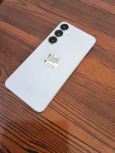 samsung freestyle: Samsung Galaxy S25, 128 GB, rəng - Gümüşü, İki sim kartlı — 4