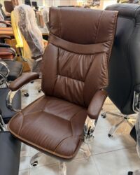 Ofis və oyun kresloları: Yeni, Təkərli, Qolları tənzimlənir, Dəri — 5