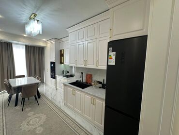 2 комнатные квартиры в бишкеке продажа: 2 бөлмө, 80 кв. м, Элитка, 4 кабат, Дизайнердик ремонт