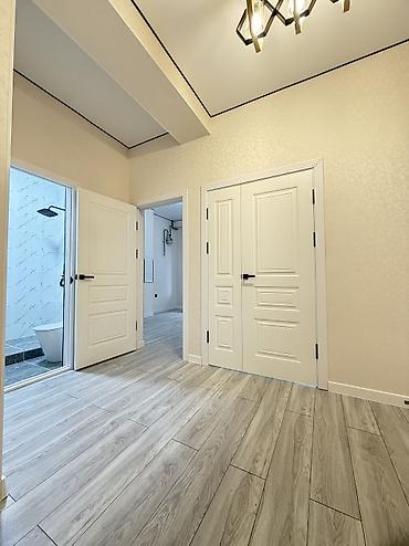 Продажа квартир: 1 комната, 32 м², 1 этаж — 9