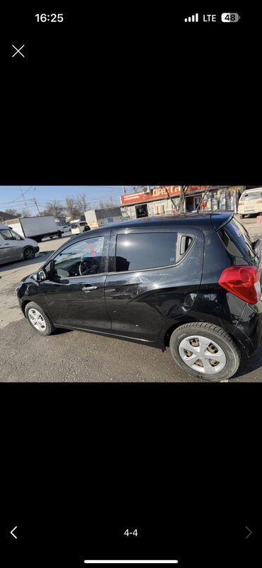 Chevrolet: Chevrolet Spark: 2017 г., 1 л, Автомат, Бензин, Хэтчбэк