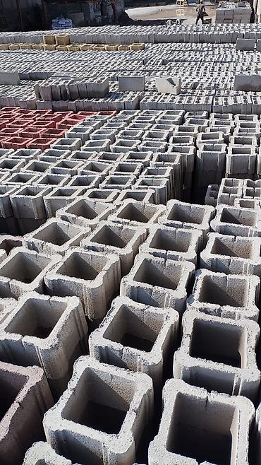пекоблок: Продаю пескоблок узкий шрокий тумба разного свет. г. Кара Балта — 6