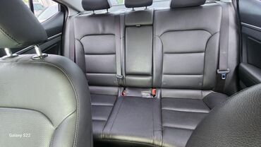 Hyundai: Hyundai Avante: 2017 г., 1.6 л, Автомат, Дизель, Седан — 16