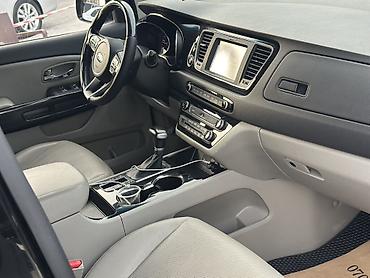 тд 2 9: Kia Carnival: 2019 г., 2.2 л, Автомат, Дизель, Минивэн — 4