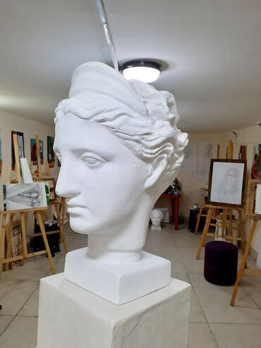 Heykəlciklər: Heykəlcik, 2025 il, Gips, Rusiya, Ödənişli çatdırılma, Ünvandan götürmə, Pulsuz çatdırılma — 10