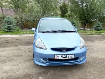хонда аккорд в кыргызстане: Honda Fit: 2002 г., 1.3 л, Автомат, Бензин