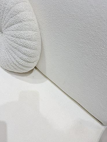Divanlar: Minimalist iki nəfərlik divan - Rəng: qarlı ağ - Üslub — 4