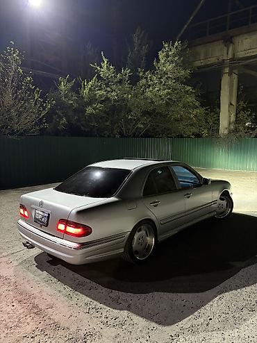 Продажа авто: Mercedes-Benz E-Class: 2000 г., 4.3 л, Автомат, Бензин, Седан — 5