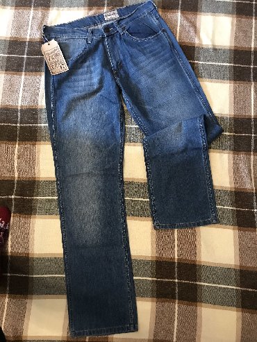 dini kişi geyimləri: Джинсы Wrangler, L (EU 40), XL (EU 42), 2XL (EU 44), цвет - Синий